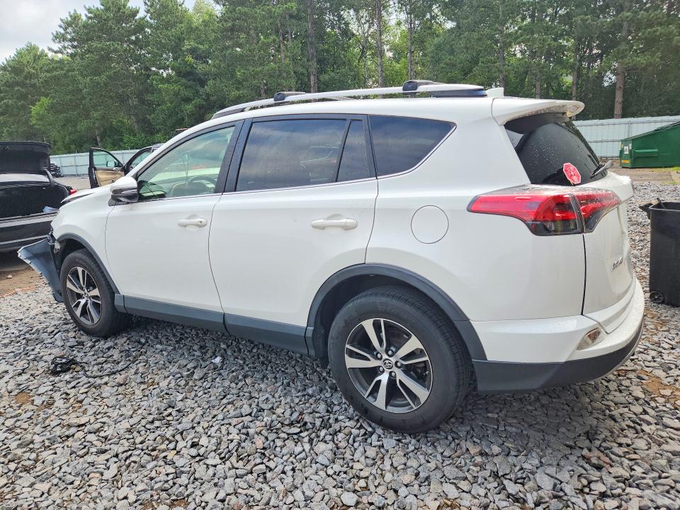 Photo 2 from auction – 2017 TOYOTA RAV4 with VIN JTMWFREV5HJ705092
