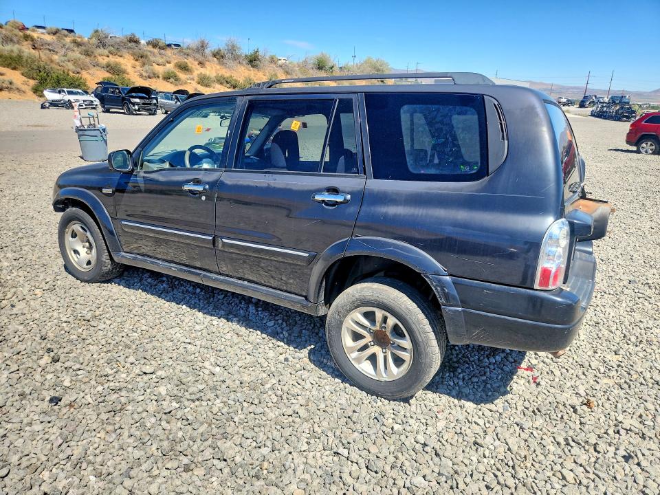 Photo 2 from auction – 2004 SUZUKI XL7 with VIN JS3TX92V344113141