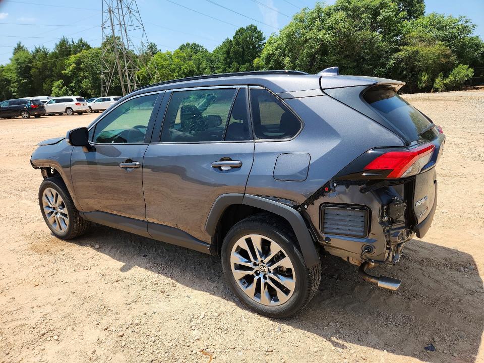Photo 2 from auction – 2023 TOYOTA RAV4 with VIN 2T3C1RFV4PW282263