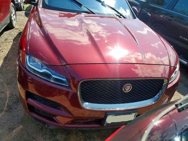 Photo 5 from auction – 2017 JAGUAR F-PACE with VIN SADCK2BVXHA885720