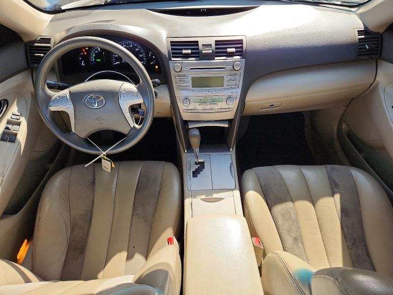 Photo 8 from auction – 2010 TOYOTA CAMRY with VIN 4T1BB3EK8AU125199