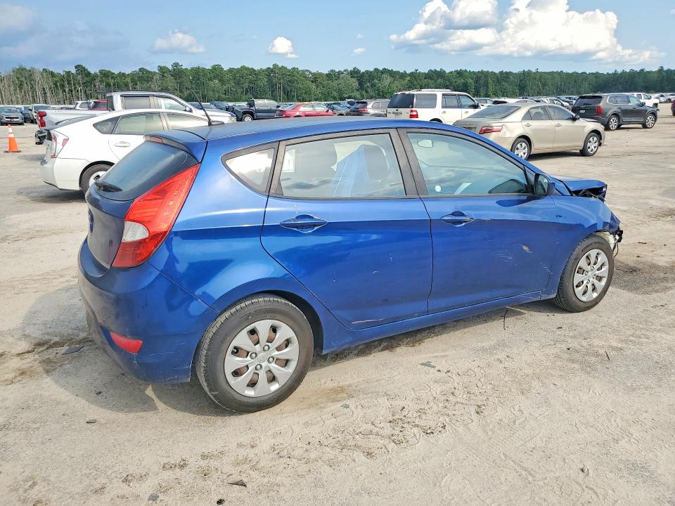 Photo 3 from auction – 2017 HYUNDAI ACCENT with VIN KMHCT5AE2HU313031