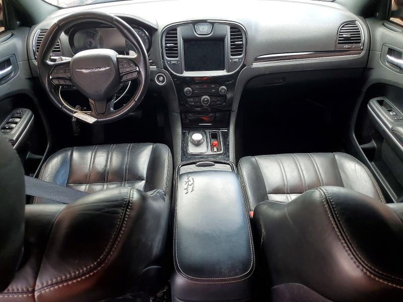 Photo 8 from auction – 2019 CHRYSLER 300 with VIN 2C3CCABG9KH655989
