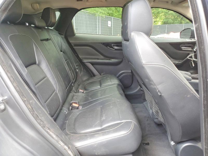 Photo 11 from auction – 2018 JAGUAR F-PACE with VIN SADCL2FX4JA274578