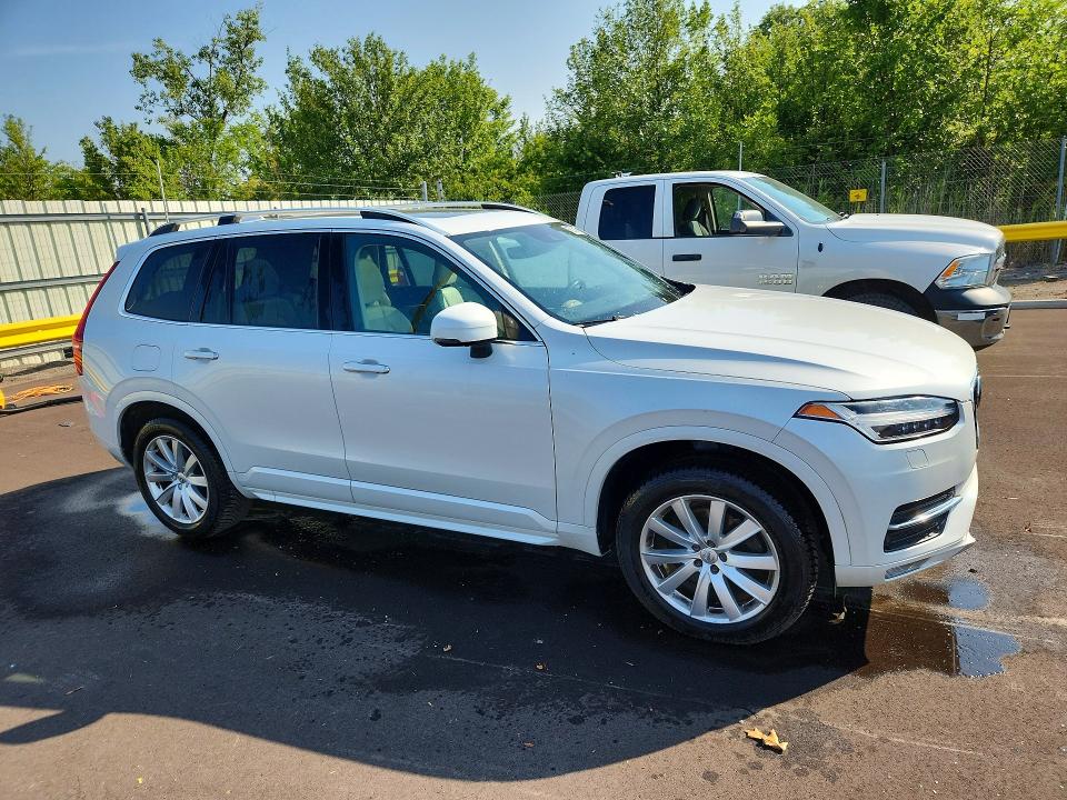 Photo 4 from auction – 2017 VOLVO XC90 with VIN YV4A22PKXH1141808