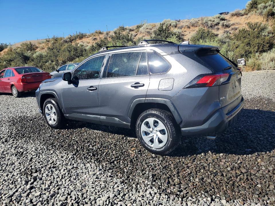 Zdjęcie 2 z aukcji – 2019 TOYOTA RAV4 z VIN 2T3F1RFV2KW011224