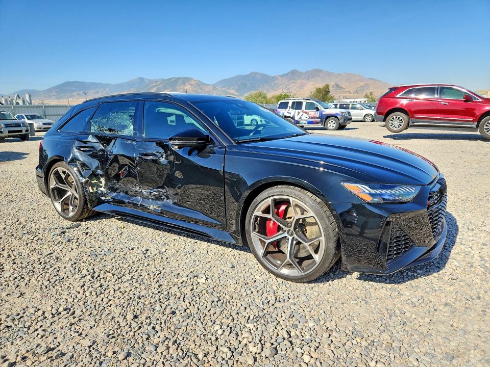 Photo 4 from auction – 2025 AUDI RS6 with VIN WUA1DBF24SN902754