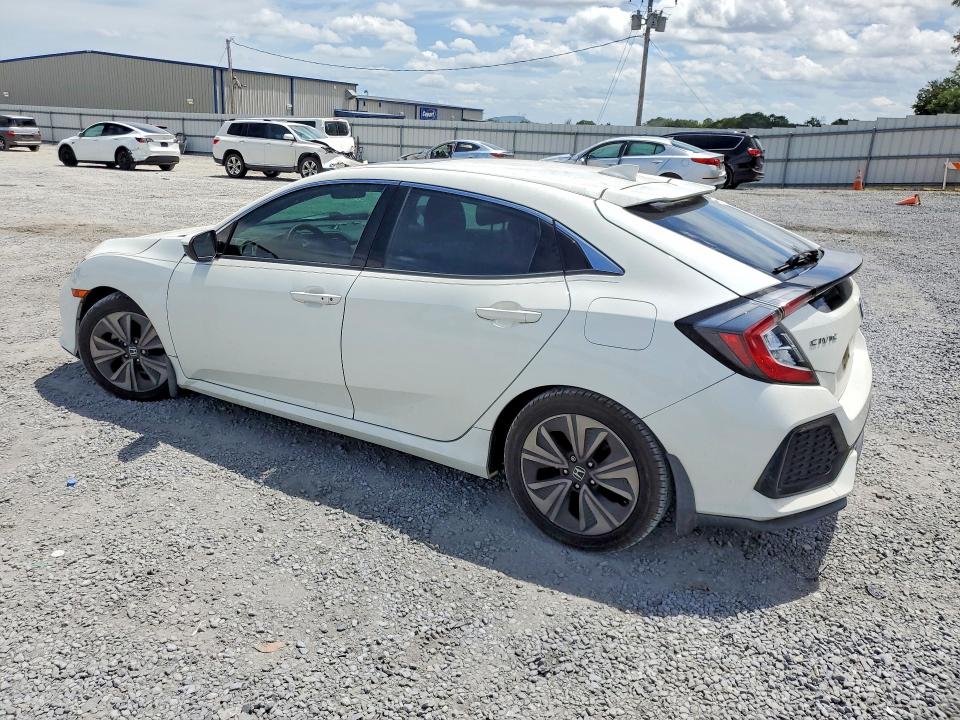 Photo 2 from auction – 2017 HONDA CIVIC with VIN SHHFK7H5XHU220769