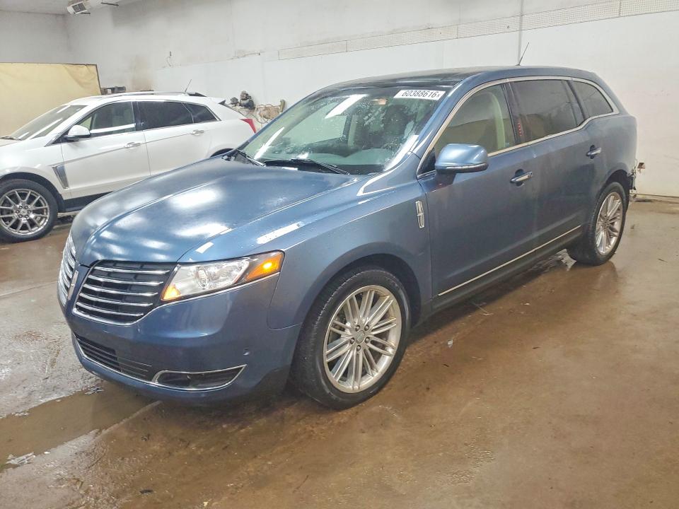 Photo 1 from auction – 2018 LINCOLN MKT with VIN 2LMHJ5AT1JBL02158