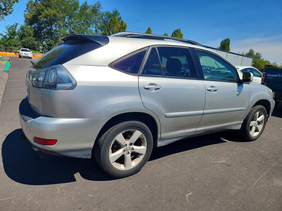Photo 3 from auction – 2004 LEXUS RX with VIN JTJGA31U940025691