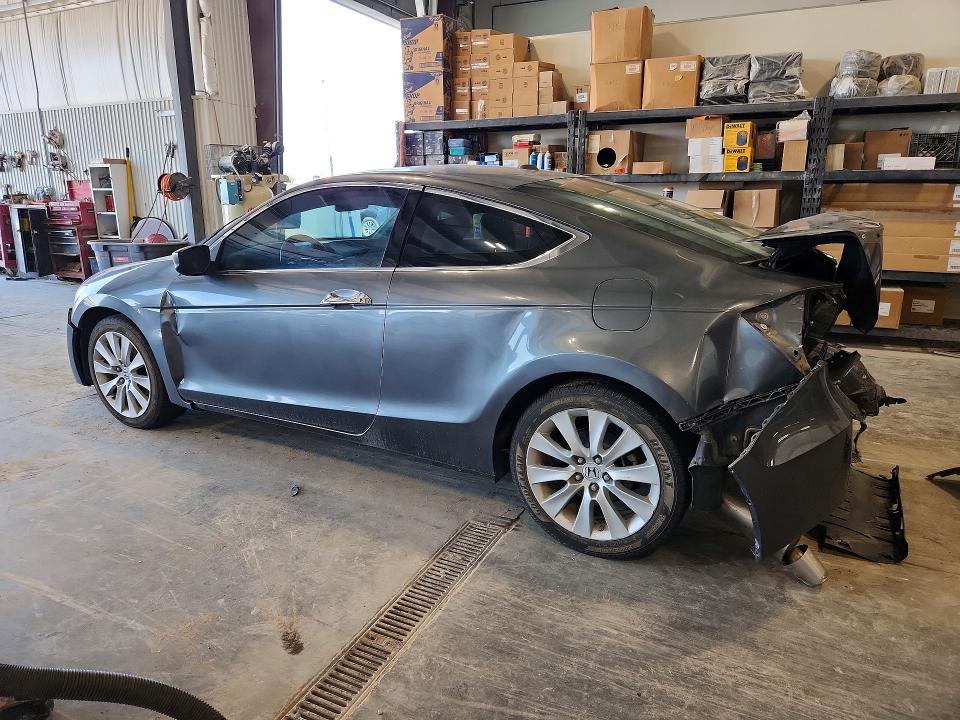 Снимка 2 от търг – 2008 HONDA ACCORD с VIN 1HGCS22838A015136