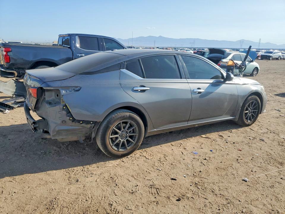 Photo 3 from auction – 2019 NISSAN ALTIMA with VIN 1N4BL4BW2KN313765