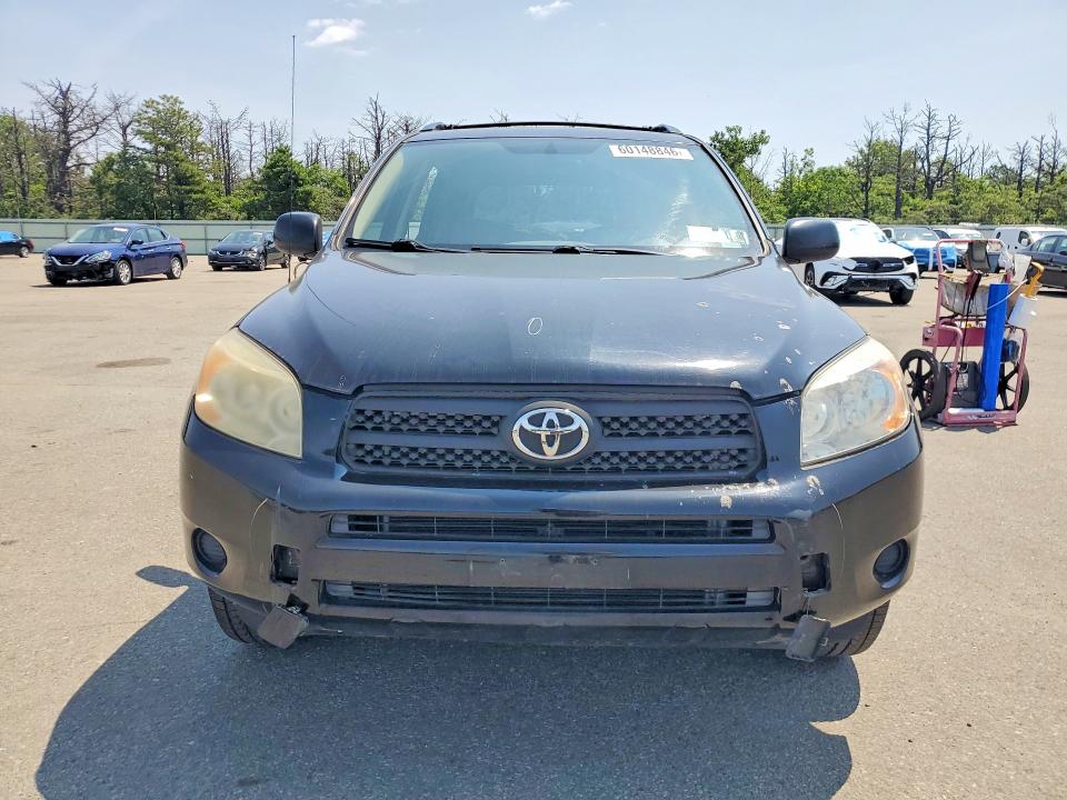Photo 5 from auction – 2006 TOYOTA RAV4 with VIN JTMZD33V465031977