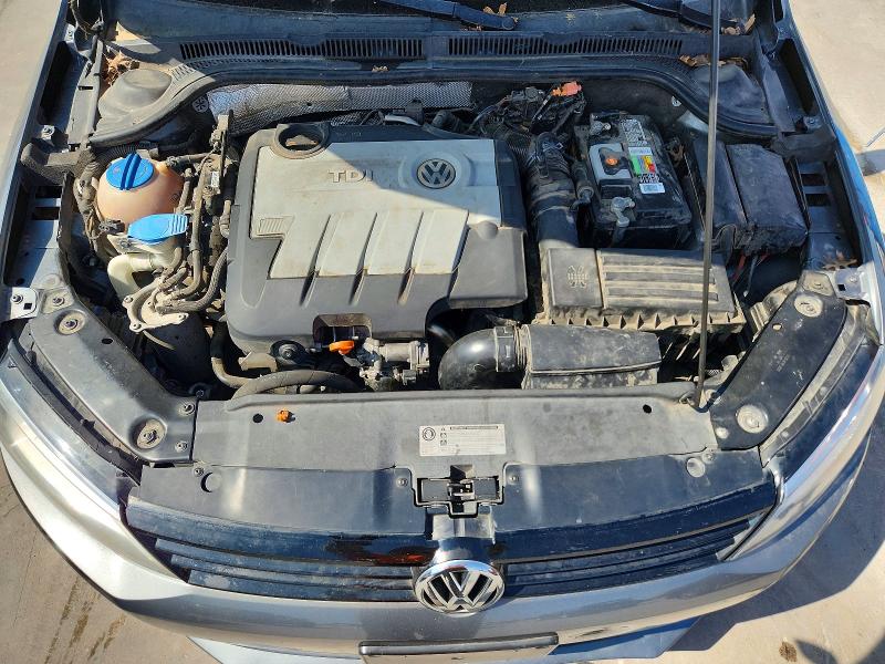 Photo 11 from auction – 2012 VOLKSWAGEN JETTA with VIN 3VWLL7AJ6CM017582