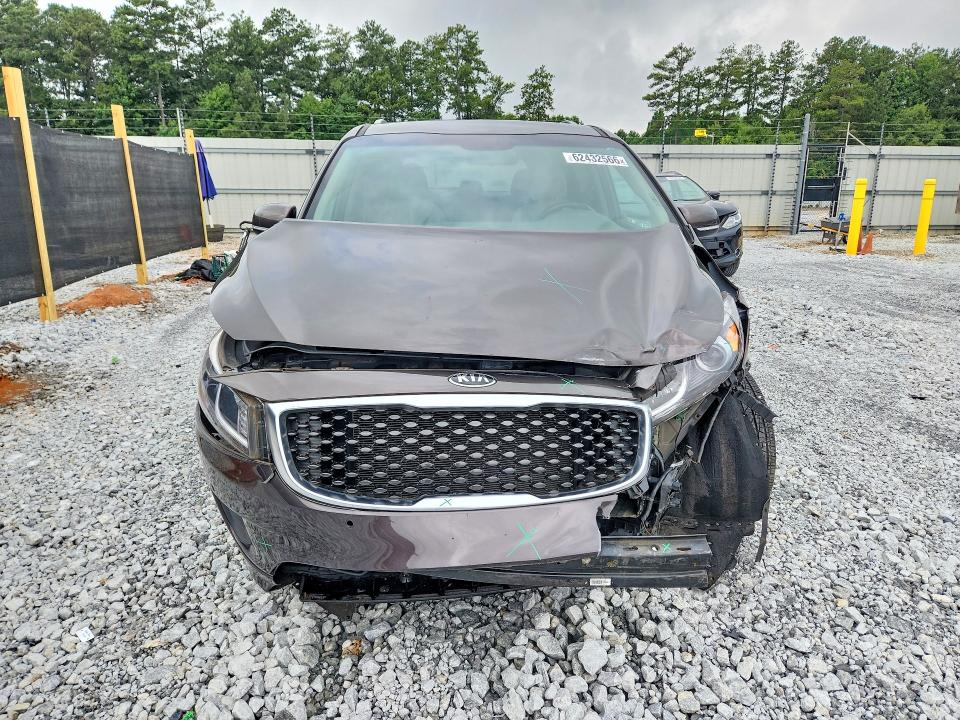 Photo 5 from auction – 2017 KIA SEDONA with VIN KNDMB5C16H6292842