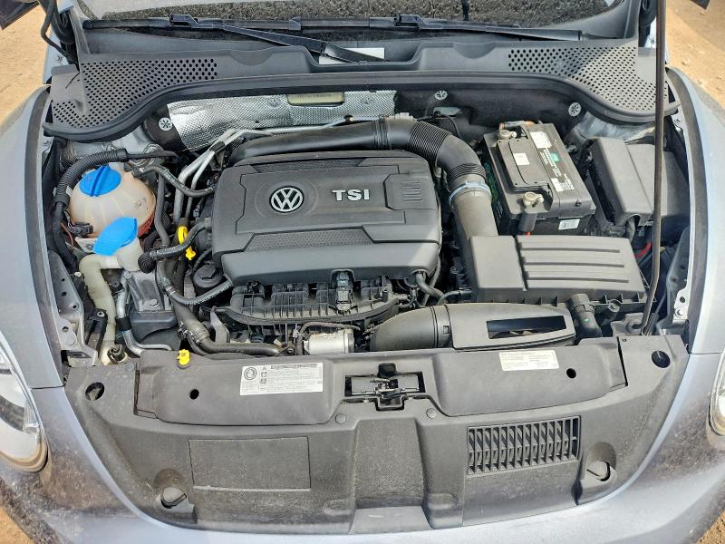 Photo 11 from auction – 2014 VOLKSWAGEN BEETLE with VIN 3VWVT7AT3EM608840