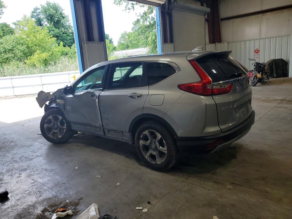 Photo 2 from auction – 2019 HONDA CR-V with VIN 2HKRW2H56KH608757