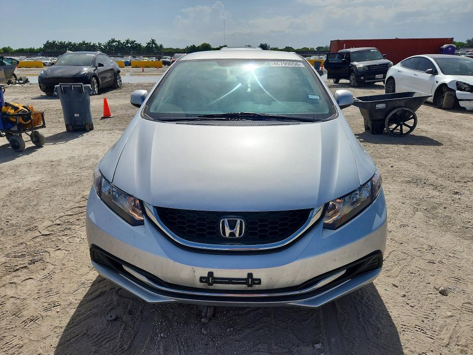 Photo 5 from auction – 2013 HONDA CIVIC with VIN 19XFB2F54DE010174