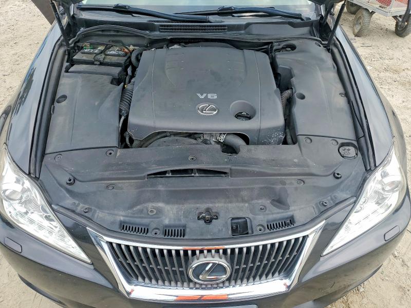 Photo 11 from auction – 2010 LEXUS IS with VIN JTHCF5C27A5039953