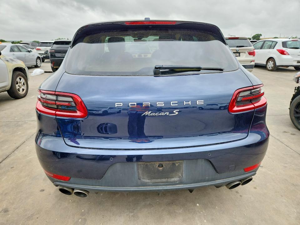 Photo 6 from auction – 2016 PORSCHE MACAN with VIN WP1AB2A55GLB45451