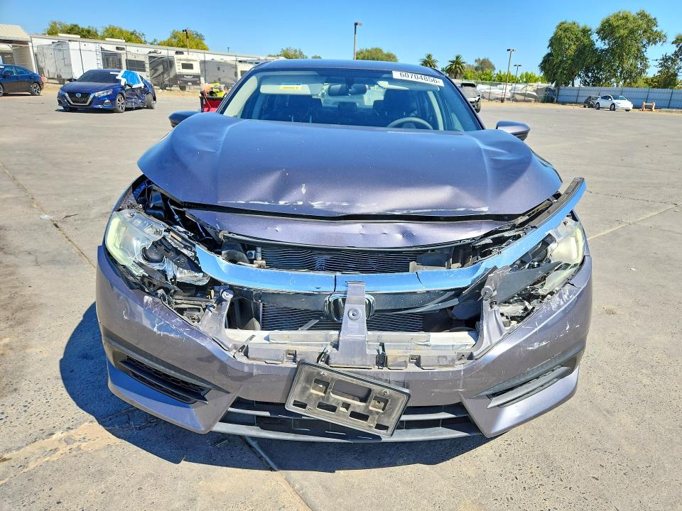 Photo 5 from auction – 2016 HONDA CIVIC with VIN 19XFC2F58GE245890