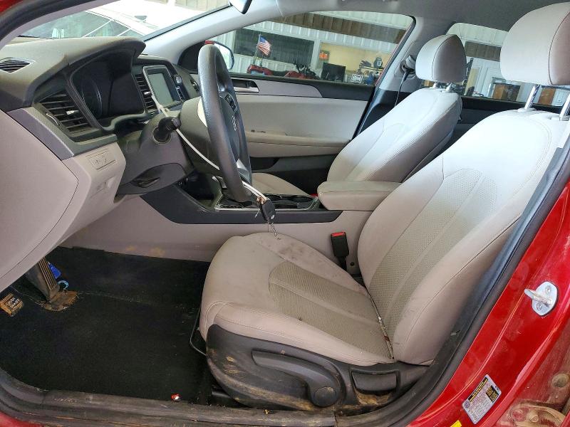 Снимка 7 от търг – 2018 HYUNDAI SONATA с VIN 5NPE24AF0JH623455