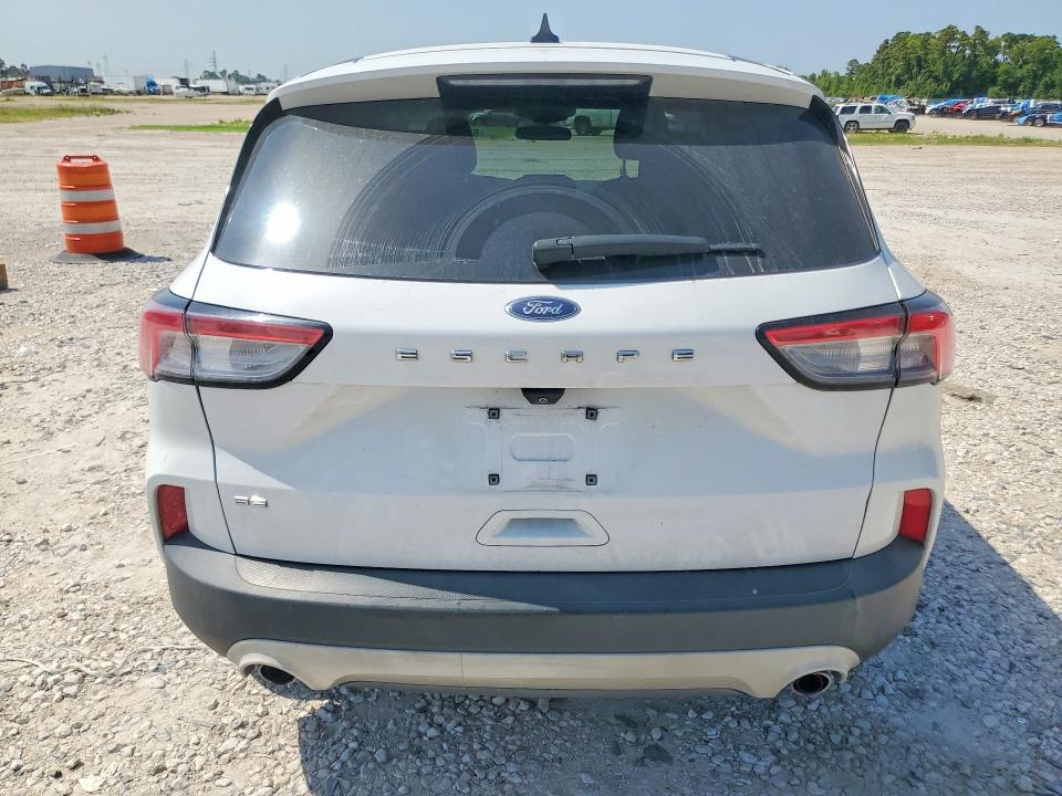Photo 6 from auction – 2021 FORD ESCAPE with VIN 1FMCU0G62MUA29277