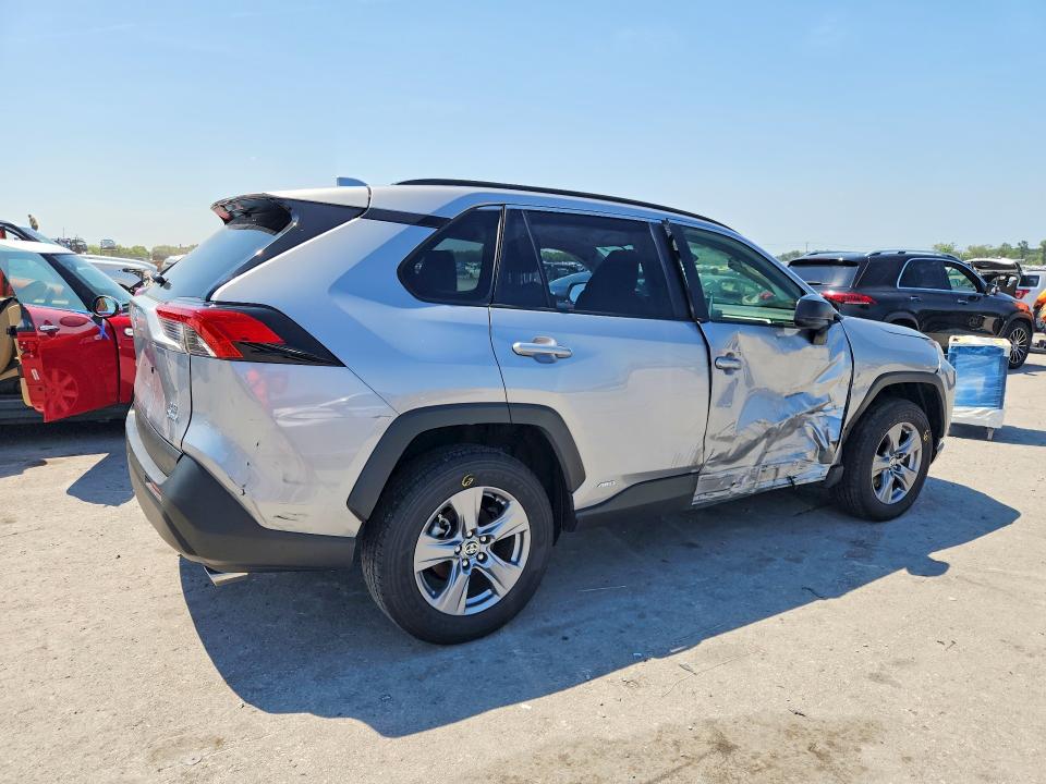 Photo 3 from auction – 2025 TOYOTA RAV4 with VIN JTMLWRFV5SD340565