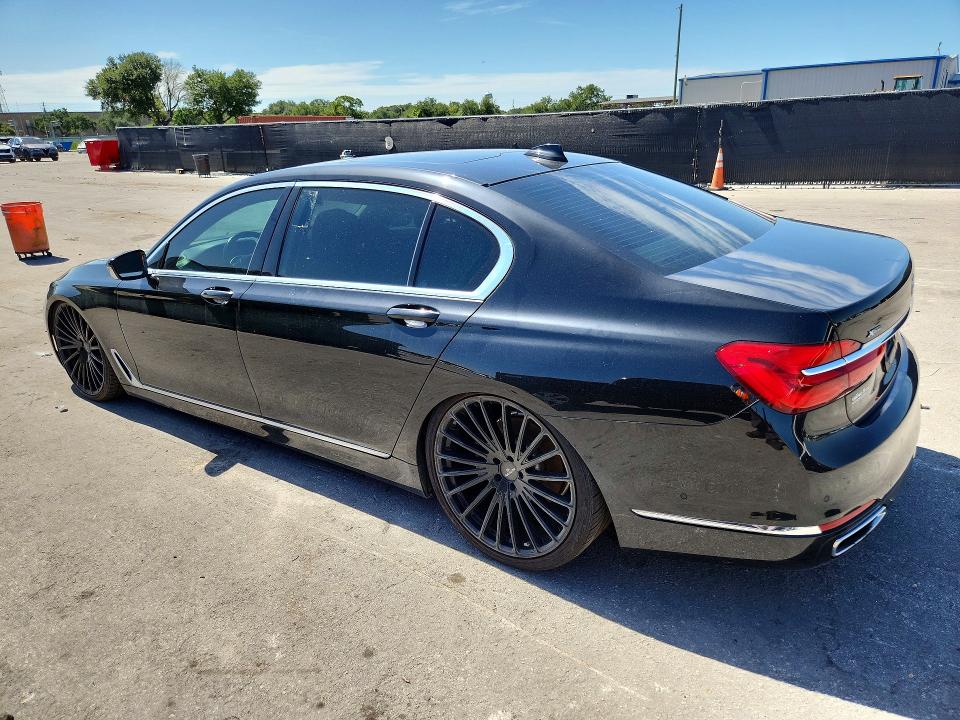 Photo 2 from auction – 2016 BMW 750 with VIN WBA7F2C57GG419252