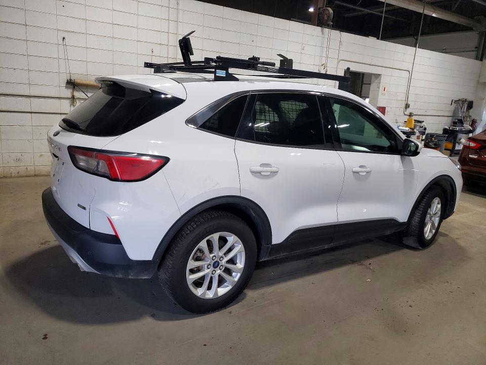 Photo 3 from auction – 2020 FORD ESCAPE with VIN 1FMCU9G67LUB80229