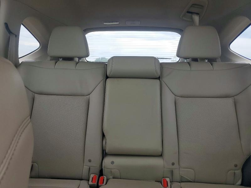 Photo 10 from auction – 2016 HONDA CR-V with VIN 5J6RM4H79GL071463