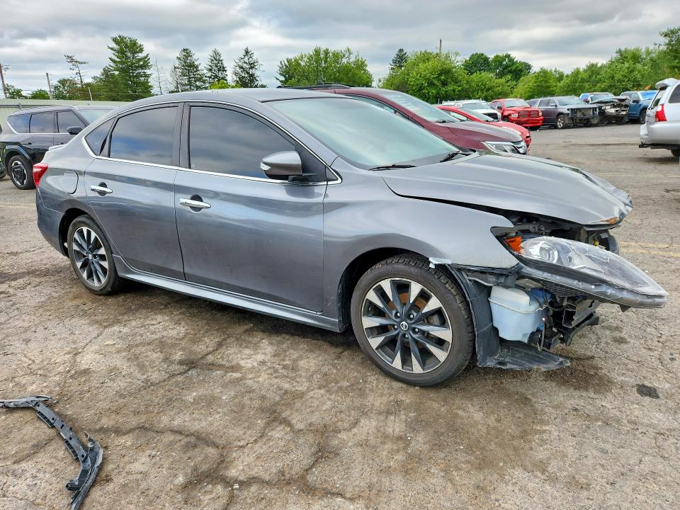 Photo 4 from auction – 2019 NISSAN SENTRA with VIN 3N1AB7AP0KY318554