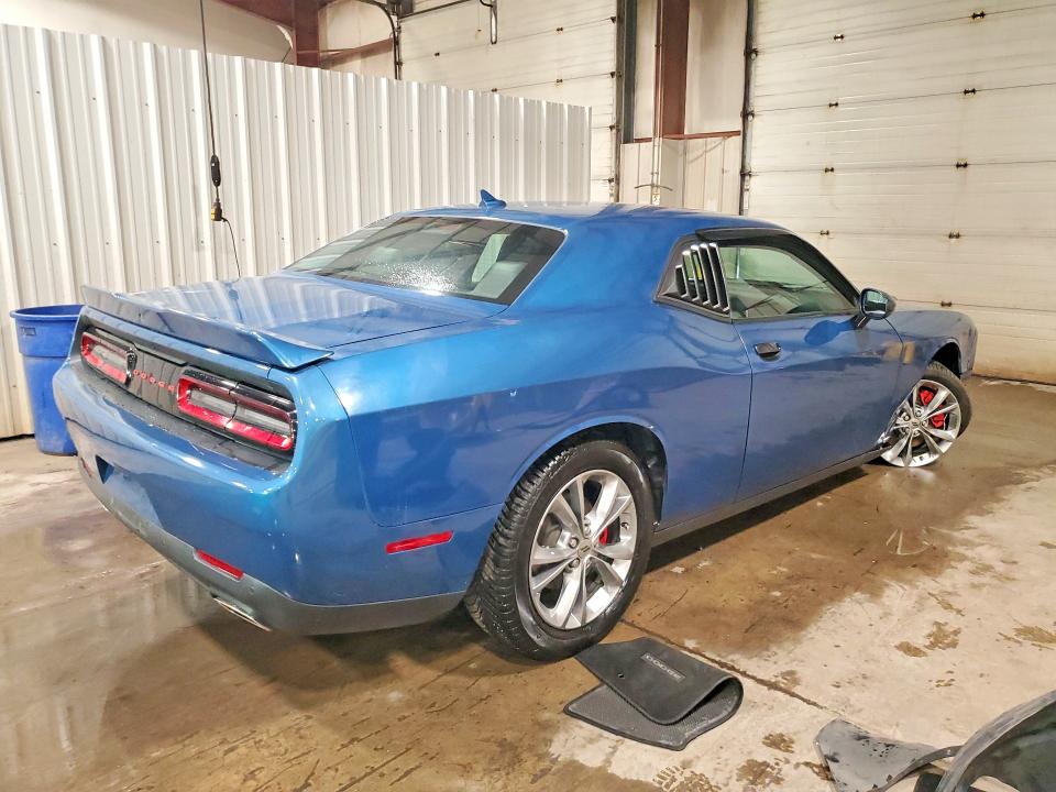Photo 3 from auction – 2020 DODGE CHALLENGER with VIN 2C3CDZGG8LH159006