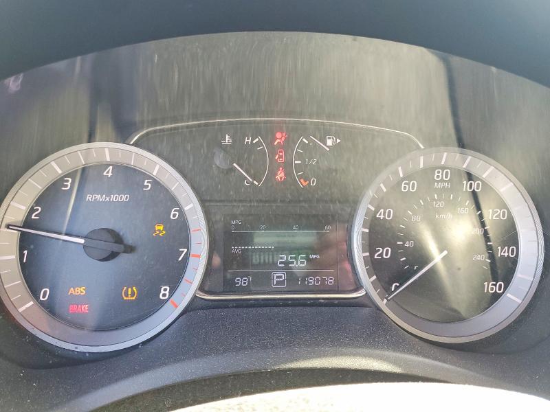 Photo 9 from auction – 2014 NISSAN SENTRA with VIN 3N1AB7AP7EL676011