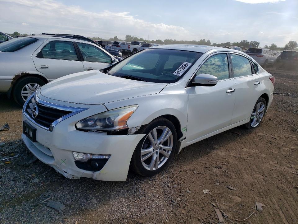 NISSAN ALTIMA 2013 with VIN 1N4BL3AP0DC236705 - Photo from auction