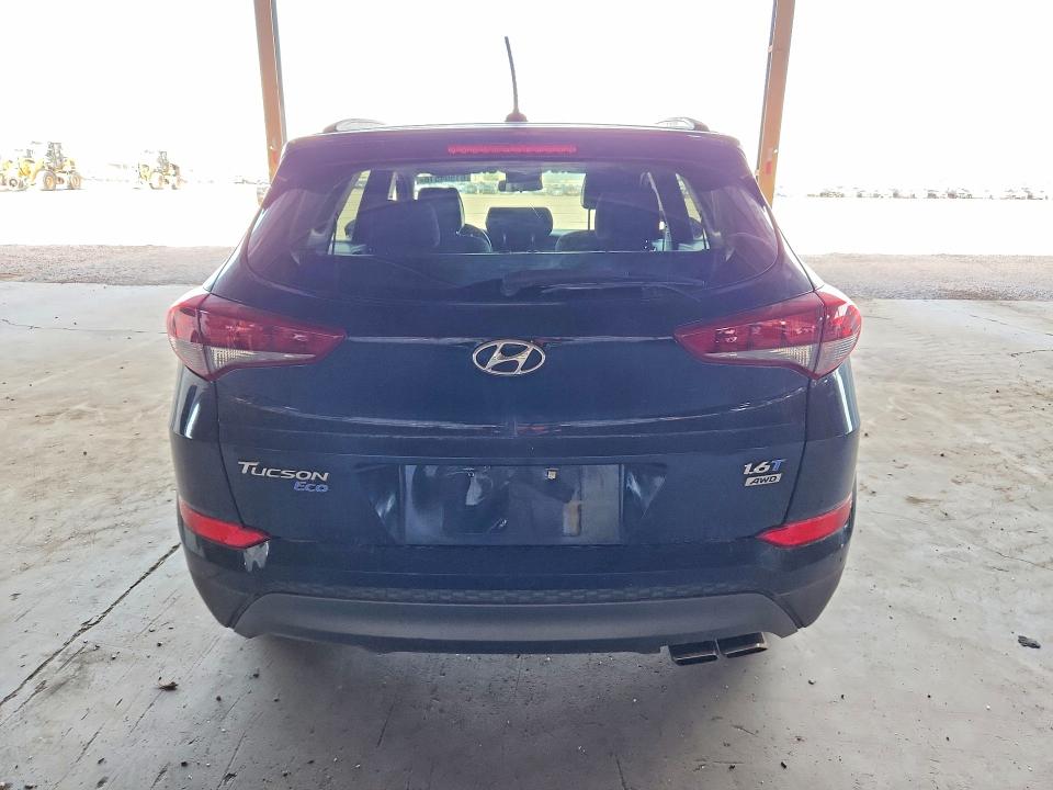 Foto 6 de la subasta – 2016 HYUNDAI TUCSON con VIN KM8J3CA21GU171481