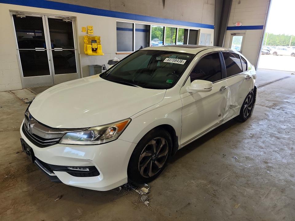 Photo 1 from auction – 2016 HONDA ACCORD with VIN 1HGCR2F80GA130989