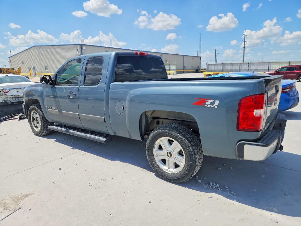 Foto 2 de la subasta – 2008 CHEVROLET SILVERADO con VIN 2GCEK19J181290878