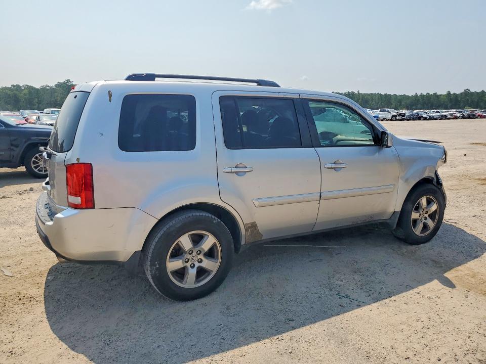 Photo 3 from auction – 2011 HONDA PILOT with VIN 5FNYF3H53BB050169