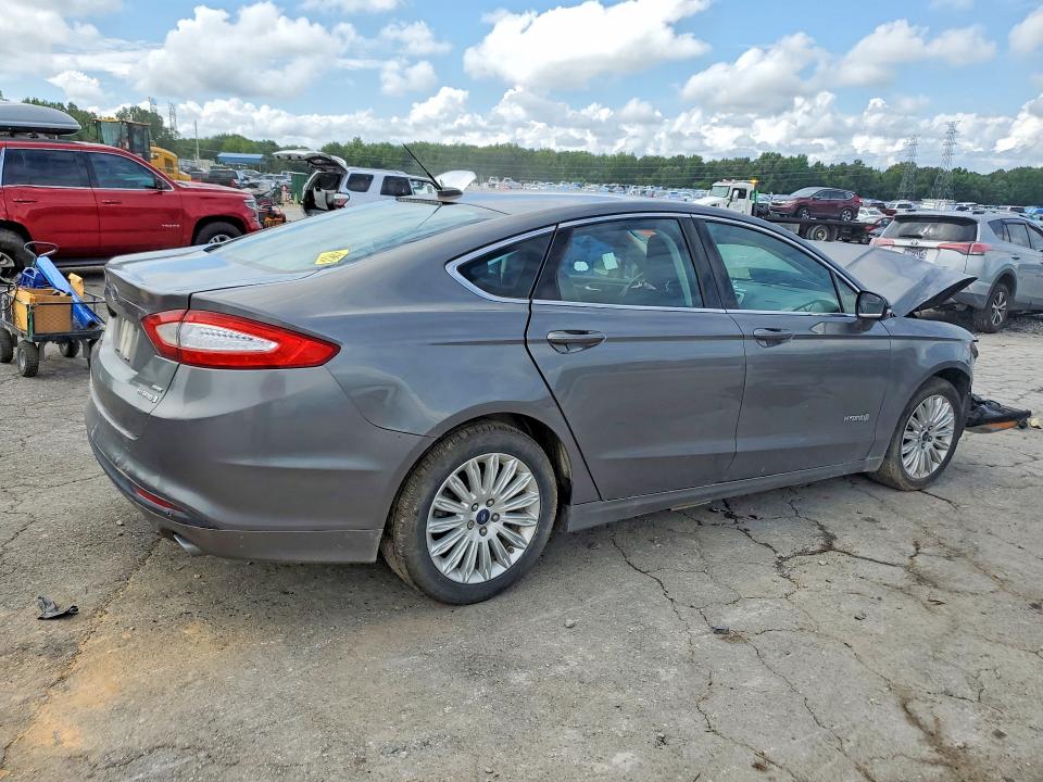 Photo 3 from auction – 2014 FORD FUSION with VIN 3FA6P0LU4ER236717