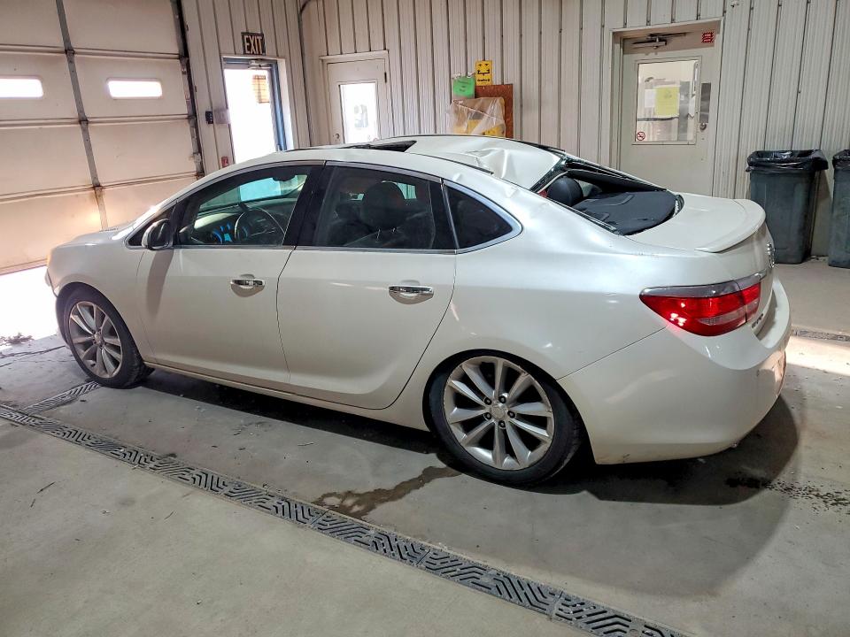 Photo 2 from auction – 2012 BUICK VERANO with VIN 1G4PS5SK7C4177657