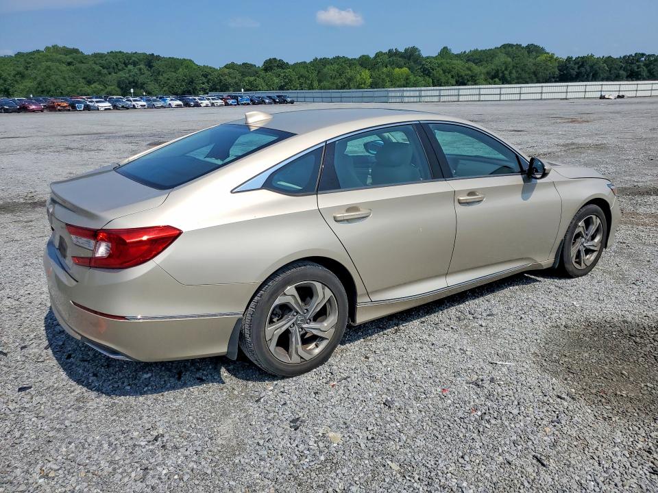 Photo 3 from auction – 2018 HONDA ACCORD with VIN 1HGCV1F48JA071068