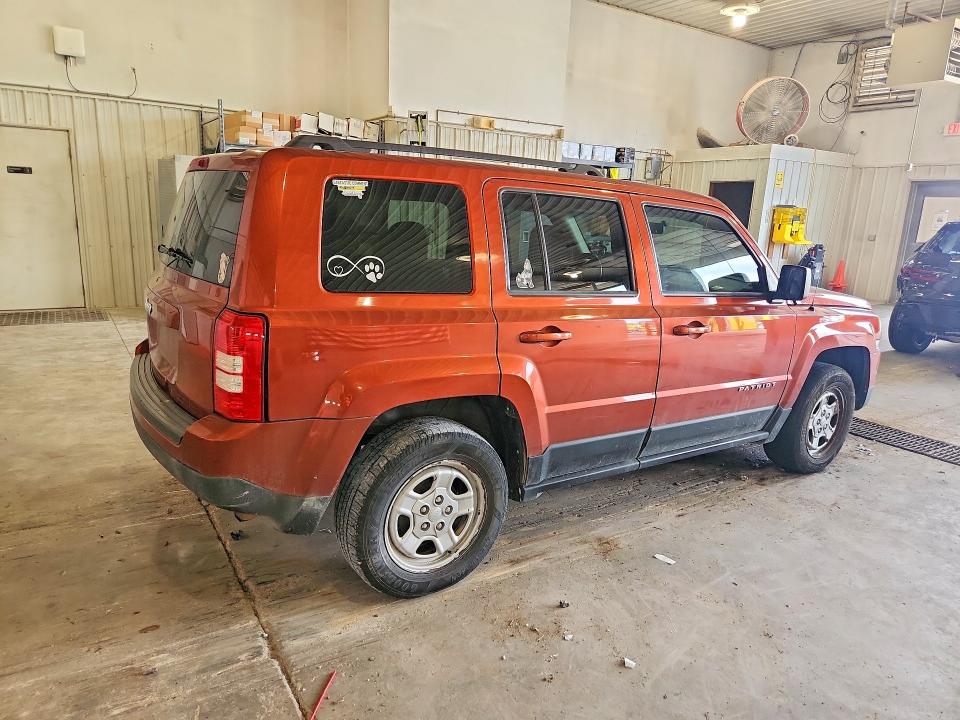 Photo 3 from auction – 2012 JEEP PATRIOT with VIN 1C4NJPBB2CD613647
