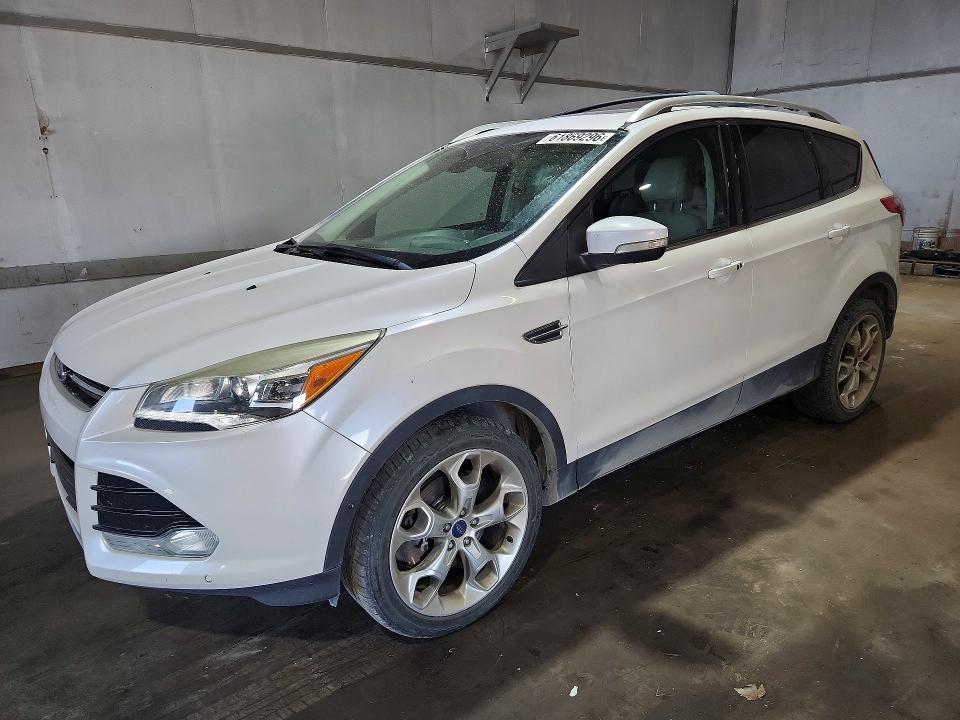 FORD ESCAPE 2016 with VIN 1FMCU9J99GUA37551 - Photo from auction