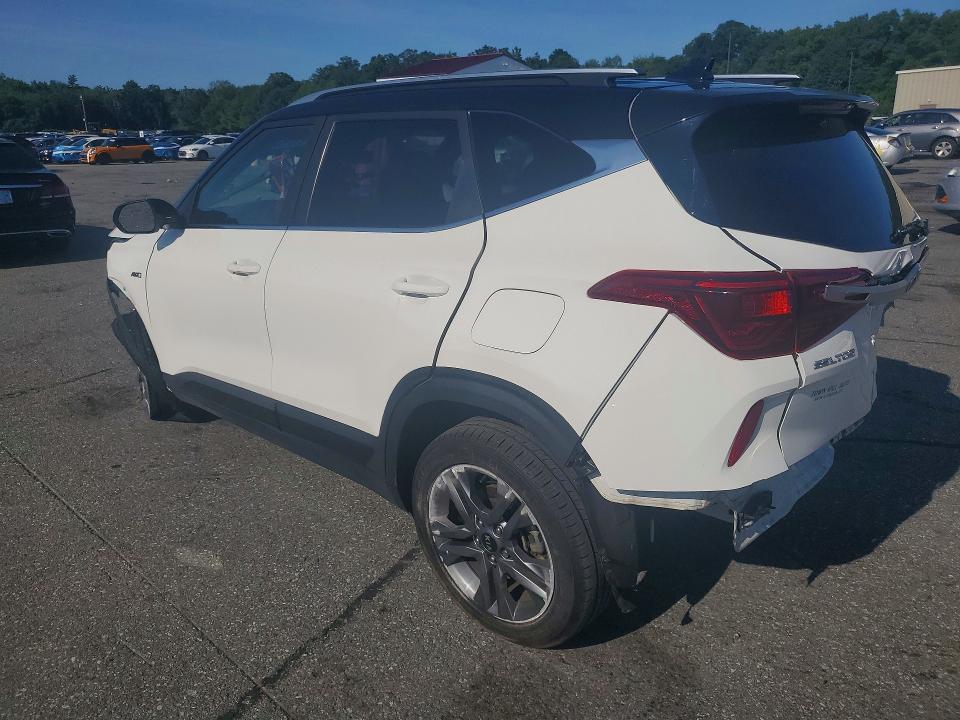 Photo 2 from auction – 2021 KIA SELTOS with VIN KNDEUCAA9M7054560