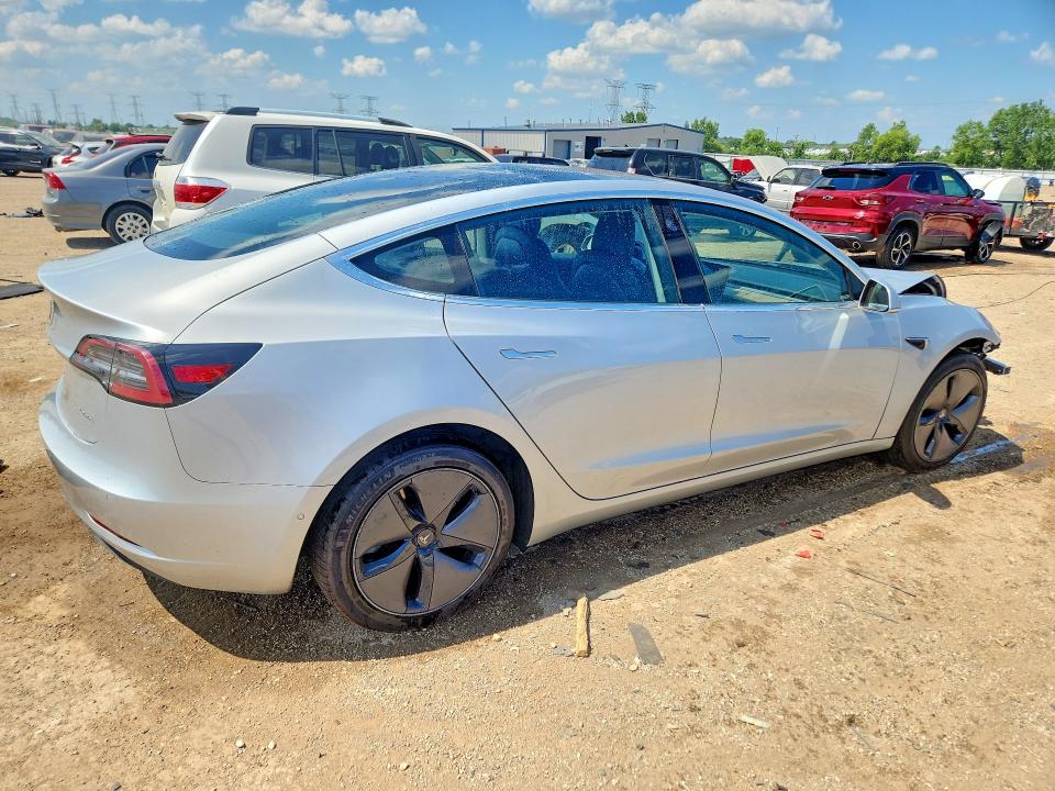 Photo 3 from auction – 2018 TESLA MODEL 3 with VIN 5YJ3E1EBXJF065262