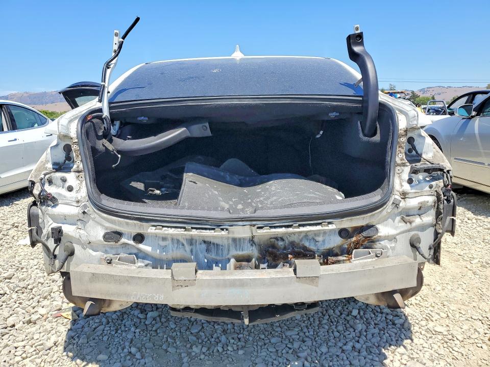 Photo 6 from auction – 2016 ACURA TLX with VIN 19UUB1F52GA001323