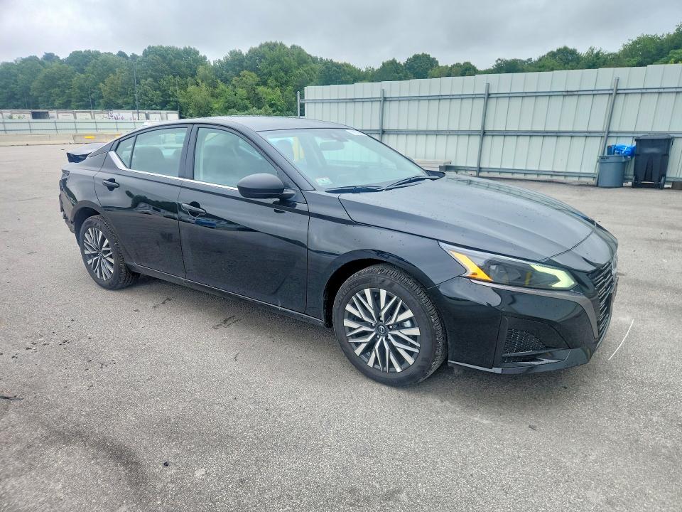 Photo 4 from auction – 2026 NISSAN ALTIMA with VIN 1N4BL4DW7TN333749