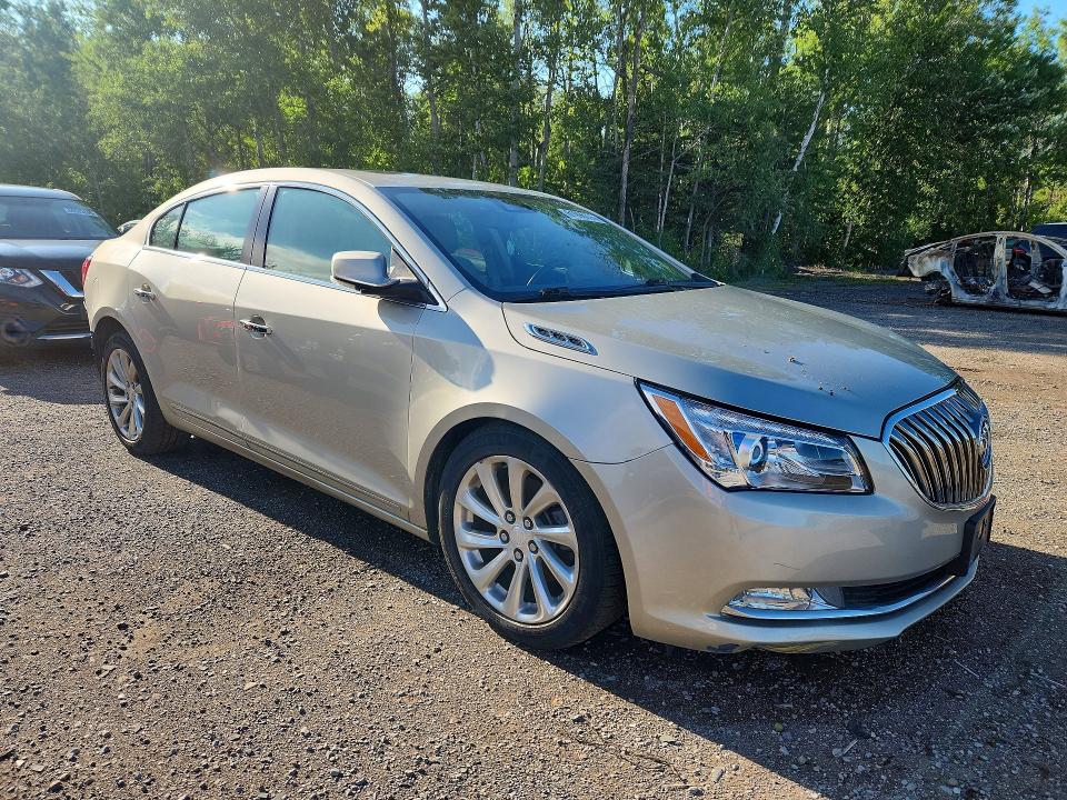 Photo 4 from auction – 2016 BUICK LACROSSE with VIN 1G4GB5G31GF133407