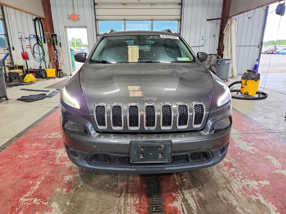 Photo 5 from auction – 2014 JEEP CHEROKEE with VIN 1C4PJLCS1EW148351